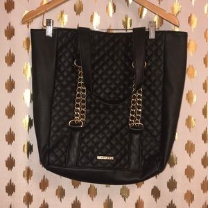 Black shoulder bag